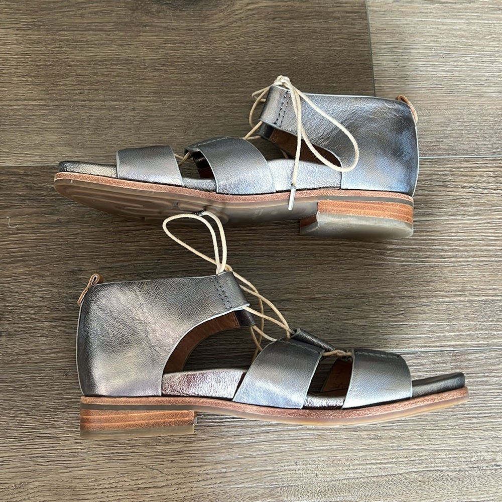 Gentle Souls Kenneth Cole Anthropologie leather gladiator sandals